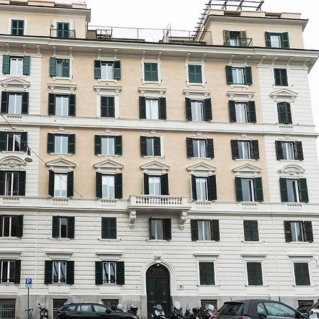 Vaticano Luxury Guest House Rome Bagian luar foto
