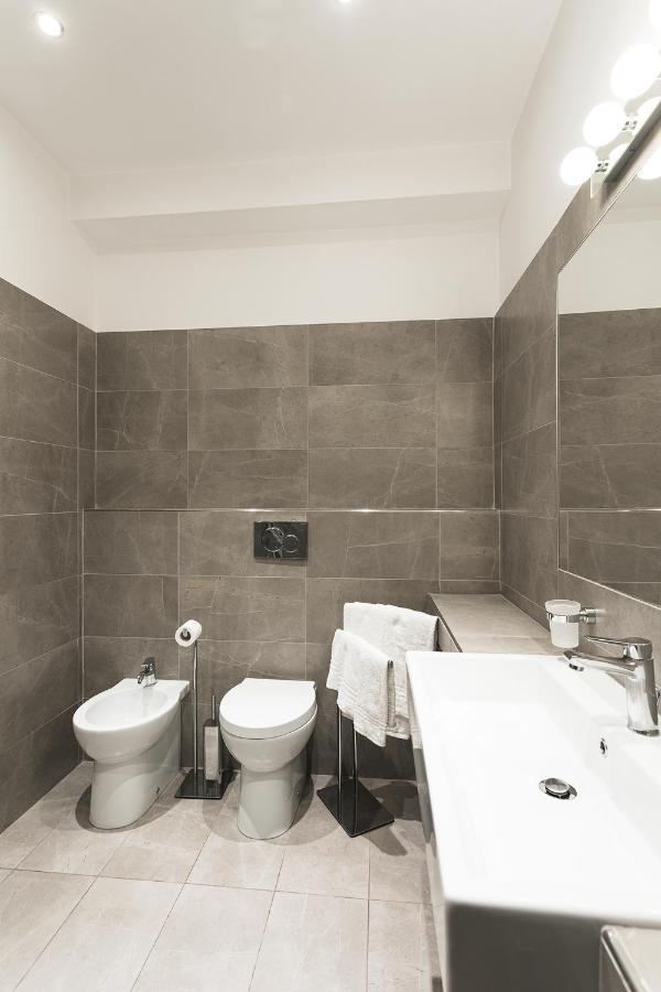 Vaticano Luxury Guest House Rome Bagian luar foto