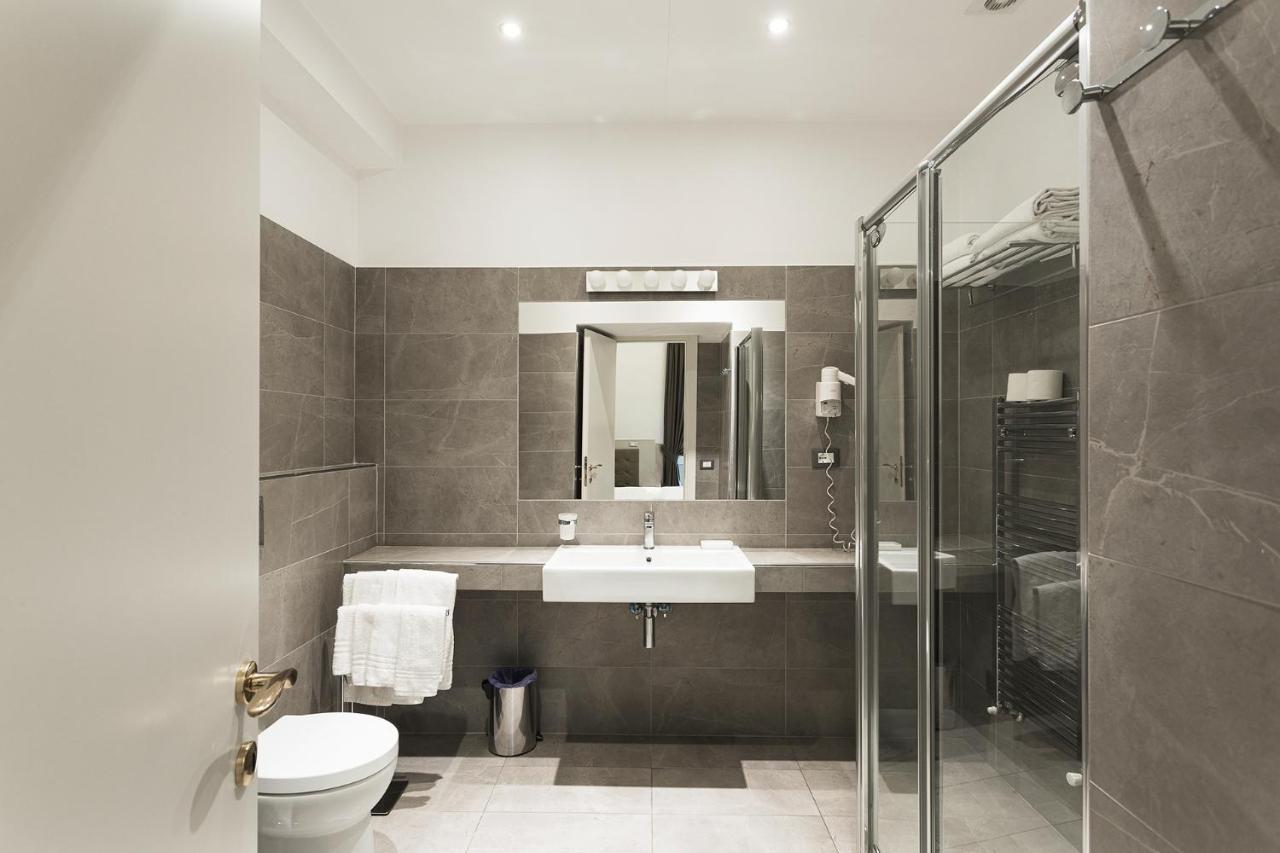 Vaticano Luxury Guest House Rome Bagian luar foto